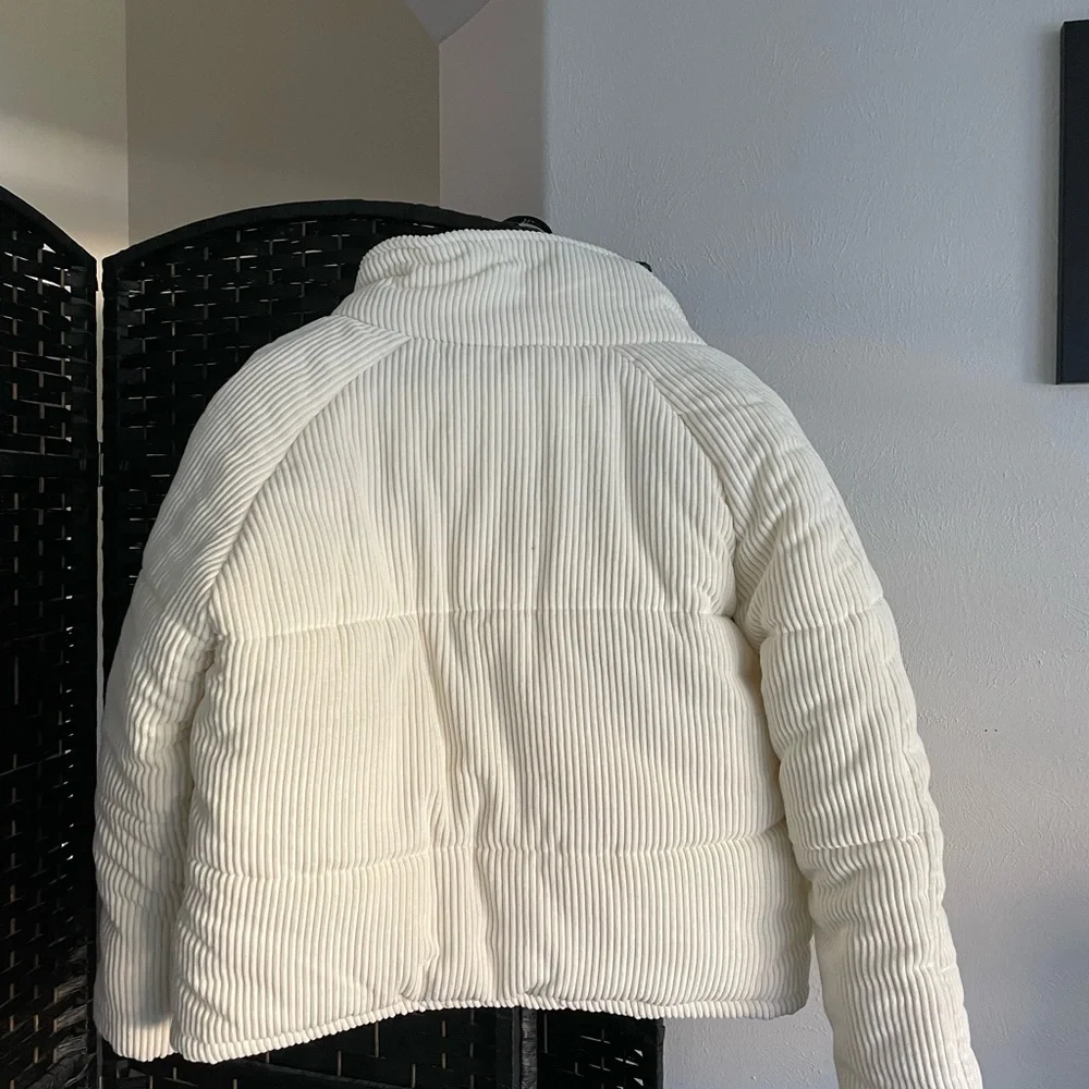 Jacket - Picture 4 of 4